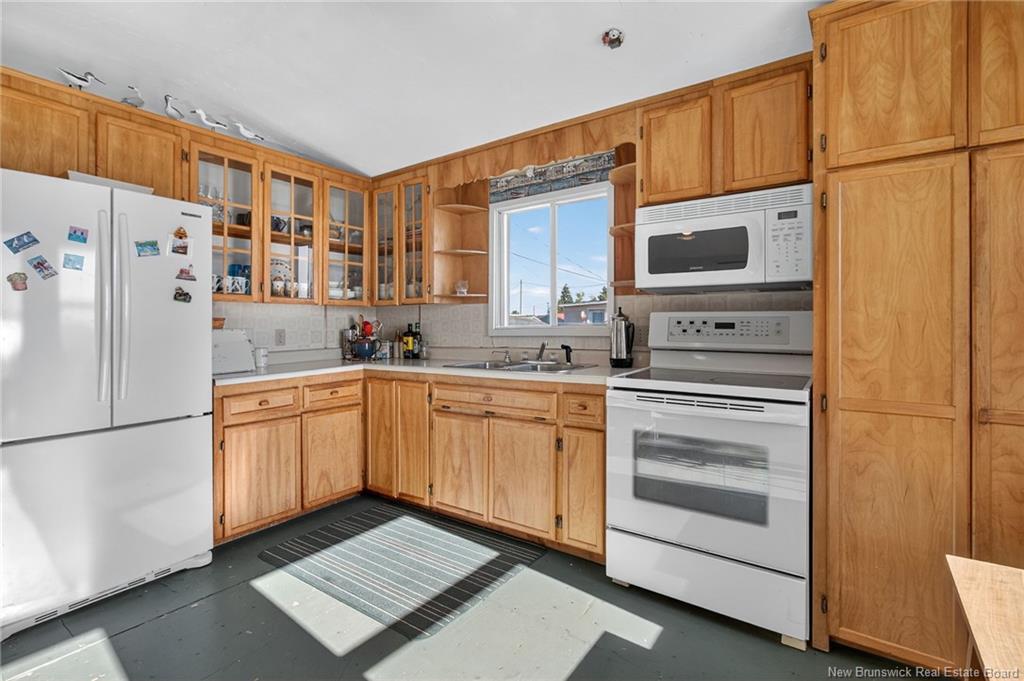 18 De La Mer Blvd, Cocagne, NB