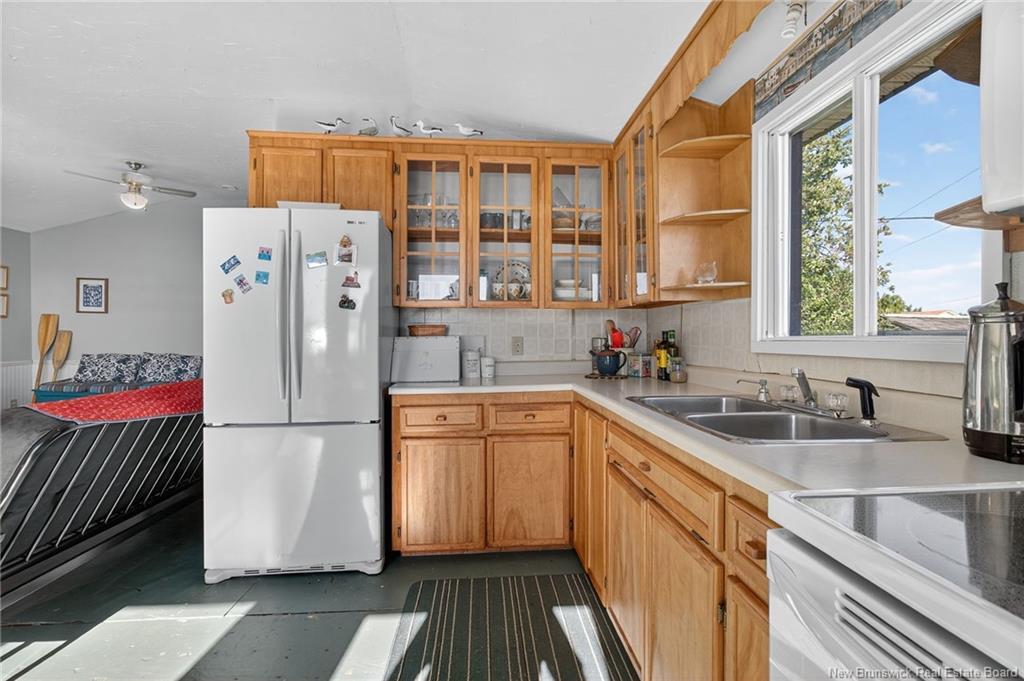 18 De La Mer Blvd, Cocagne, NB