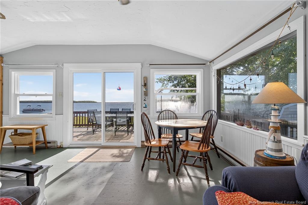 18 De La Mer Blvd, Cocagne, NB