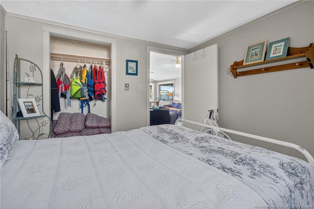 18 De La Mer Blvd, Cocagne, NB