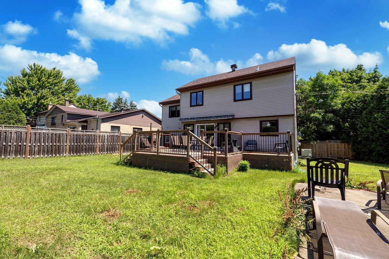 Cour - 444 Crois. Boyer, Montréal (L'Île-Bizard/Sainte-Geneviève), QC - Outdoor With Deck Patio Veranda With Exterior