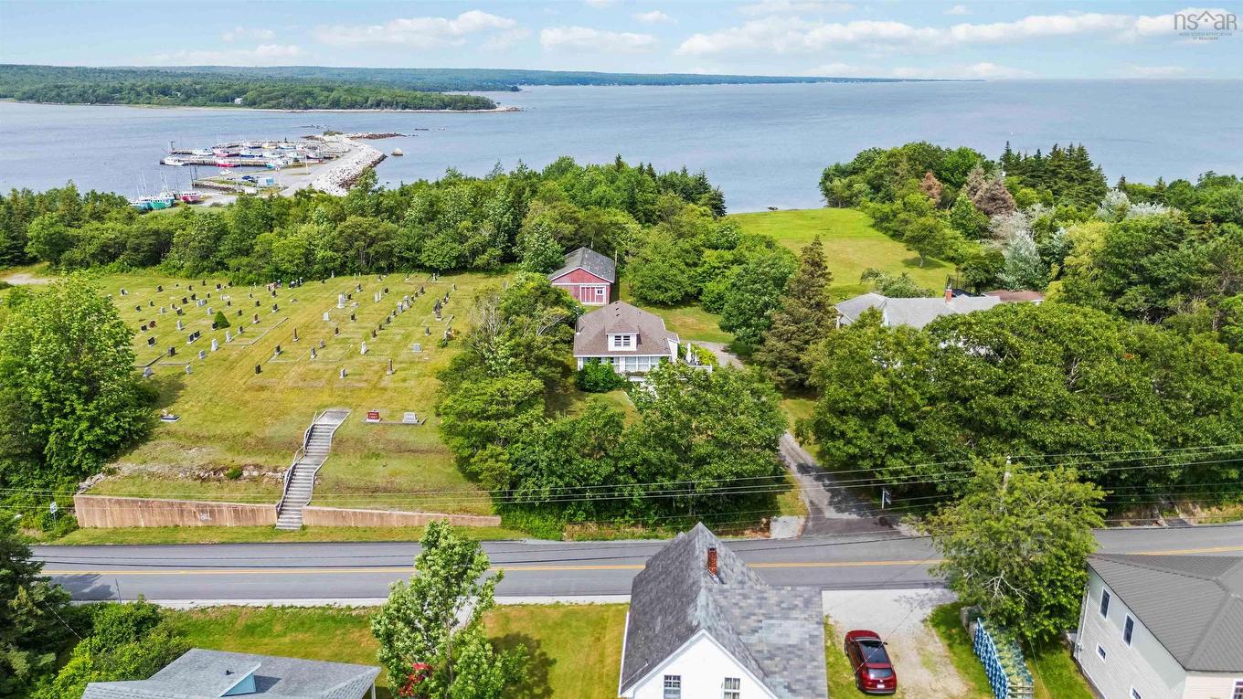 291 Central Port Mouton Road, Port Mouton, NS