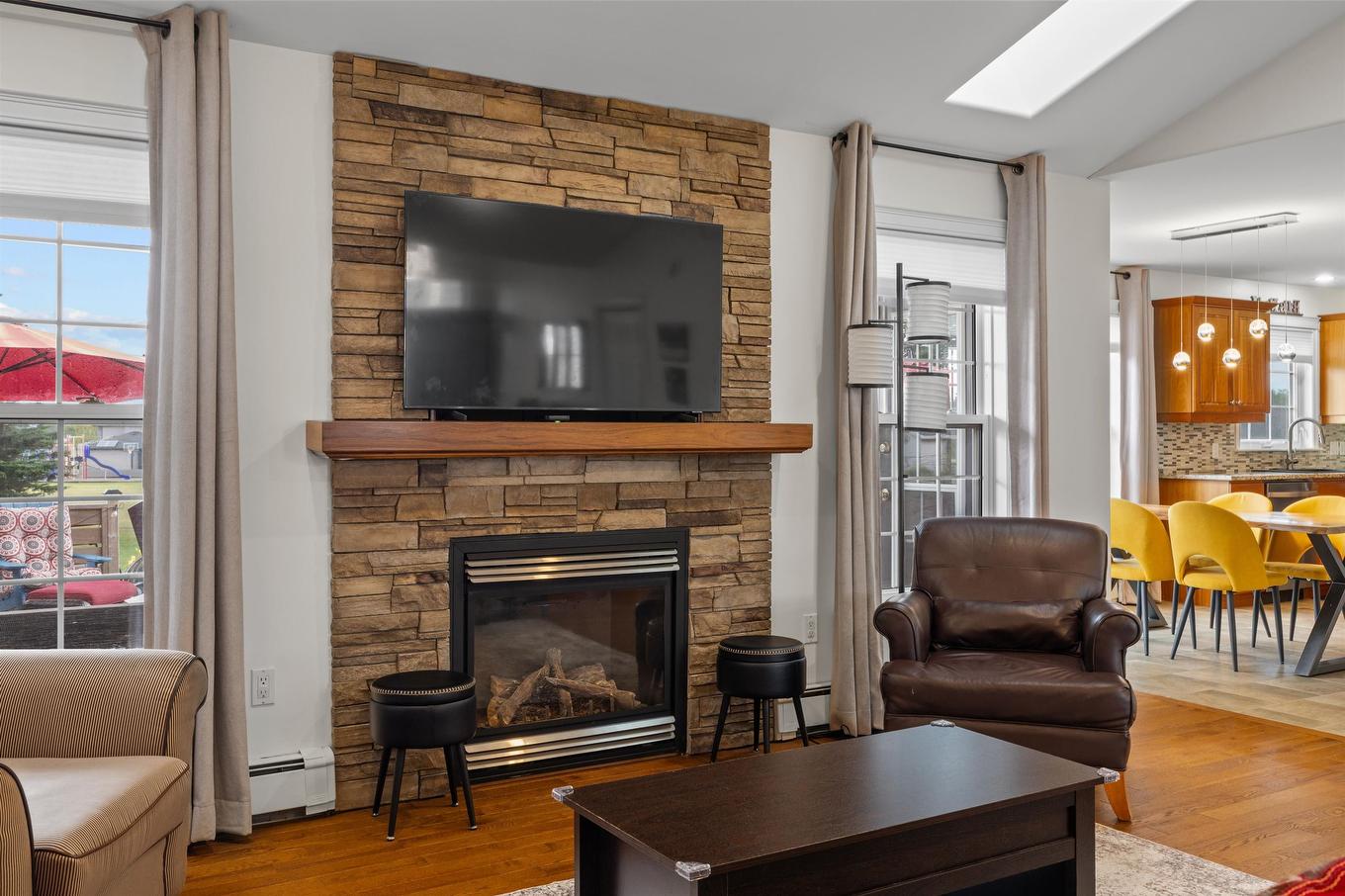 102 Primrose Drive, Cornwall, PE