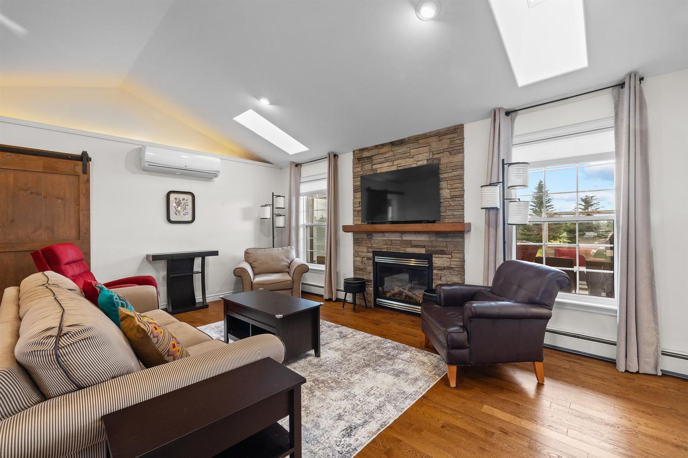 102 Primrose Drive, Cornwall, PE