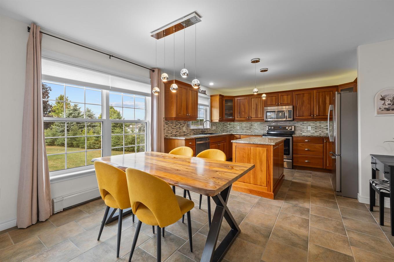 102 Primrose Drive, Cornwall, PE