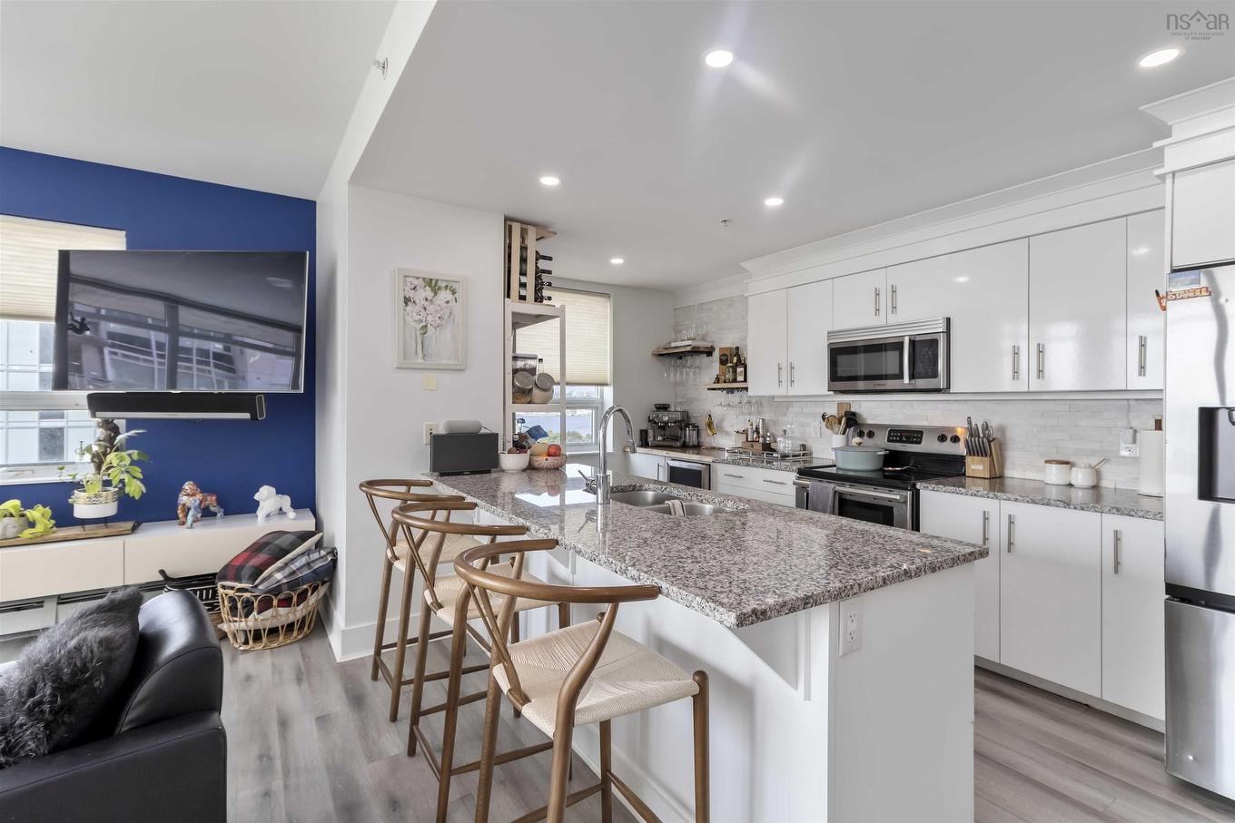 805 15 Kings Wharf Place, Dartmouth, NS