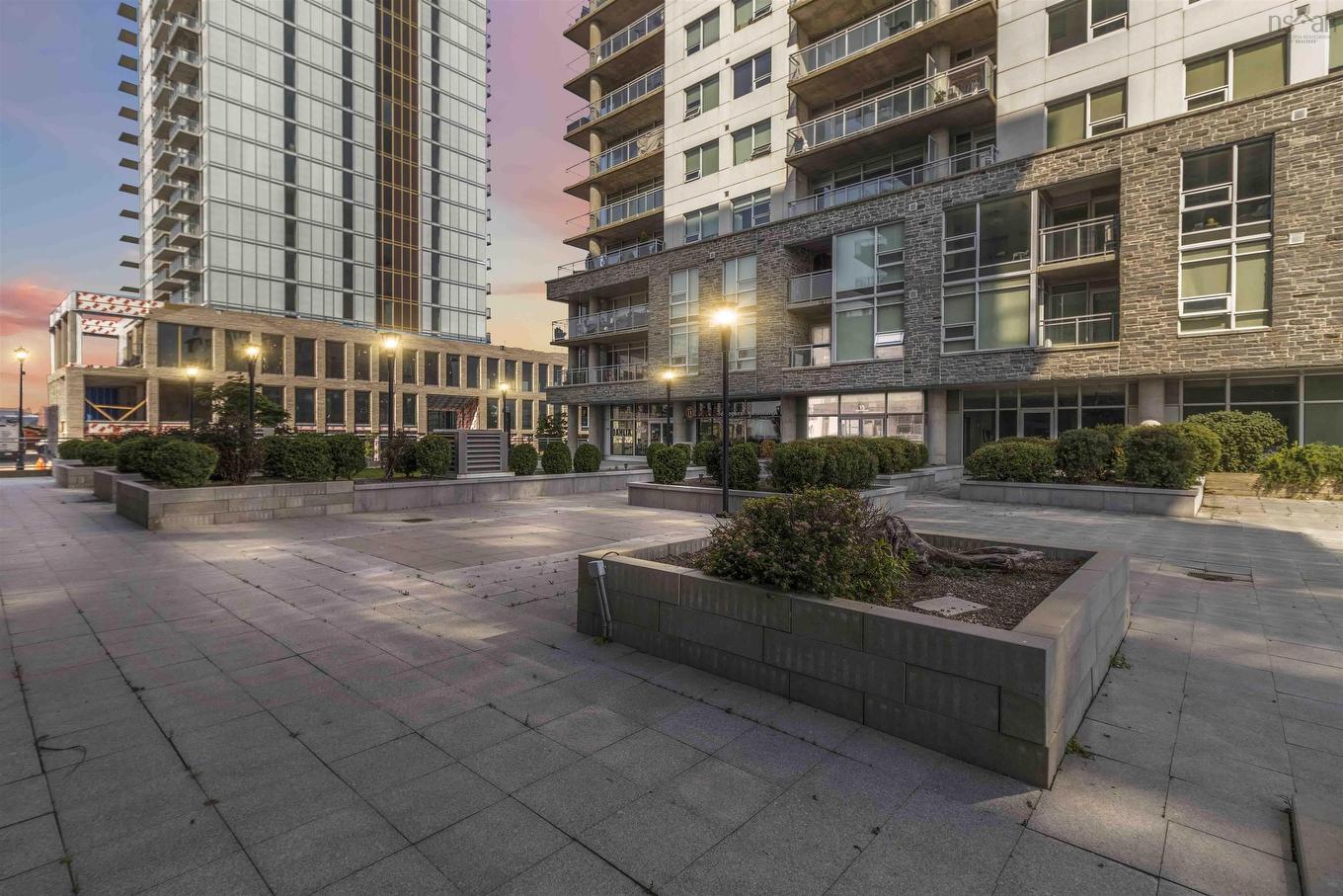 805 15 Kings Wharf Place, Dartmouth, NS