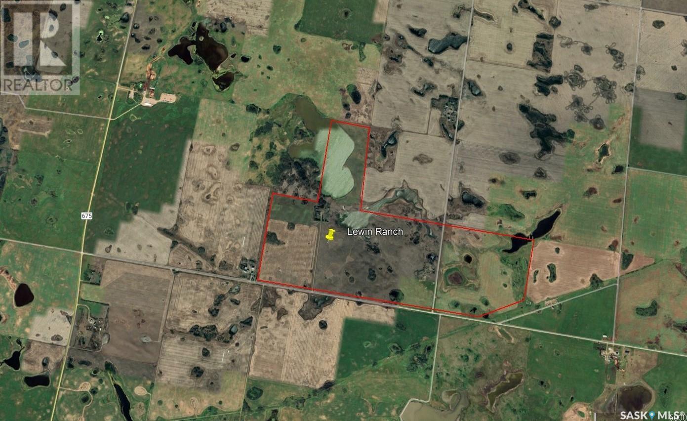 Lewin Ranch, Grass Lake Rm No. 381, SK
