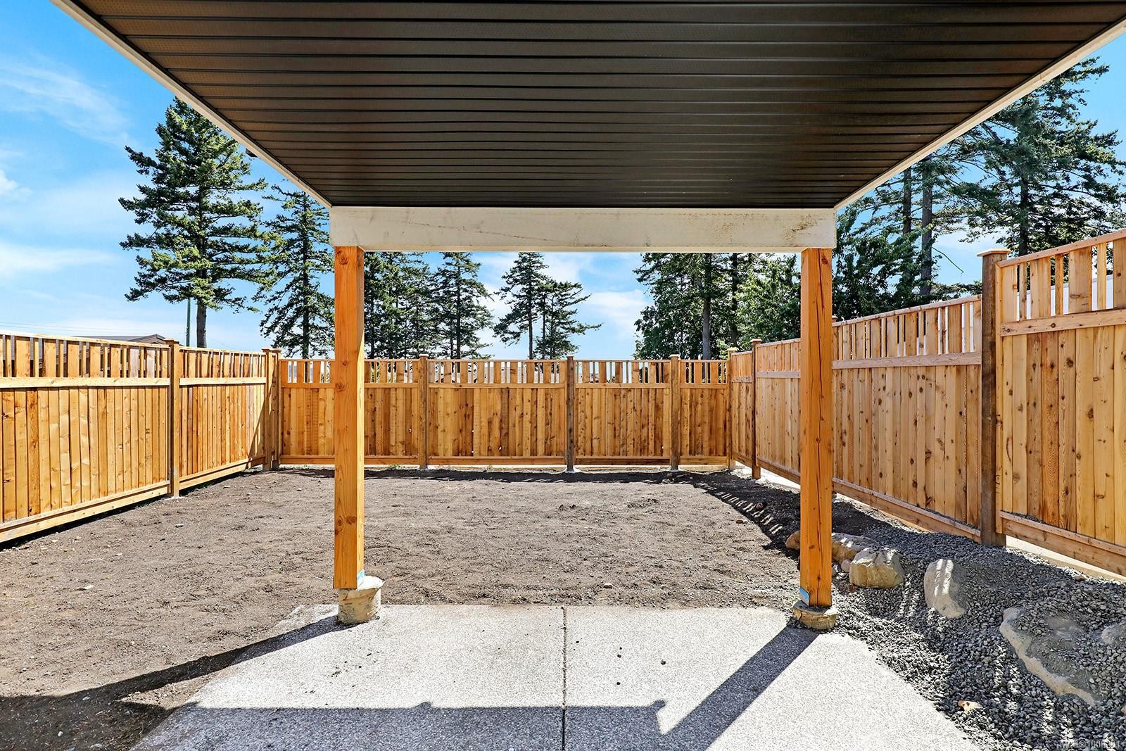 B-1369 Galerno Rd, Campbell River, BC - Outdoor With Exterior