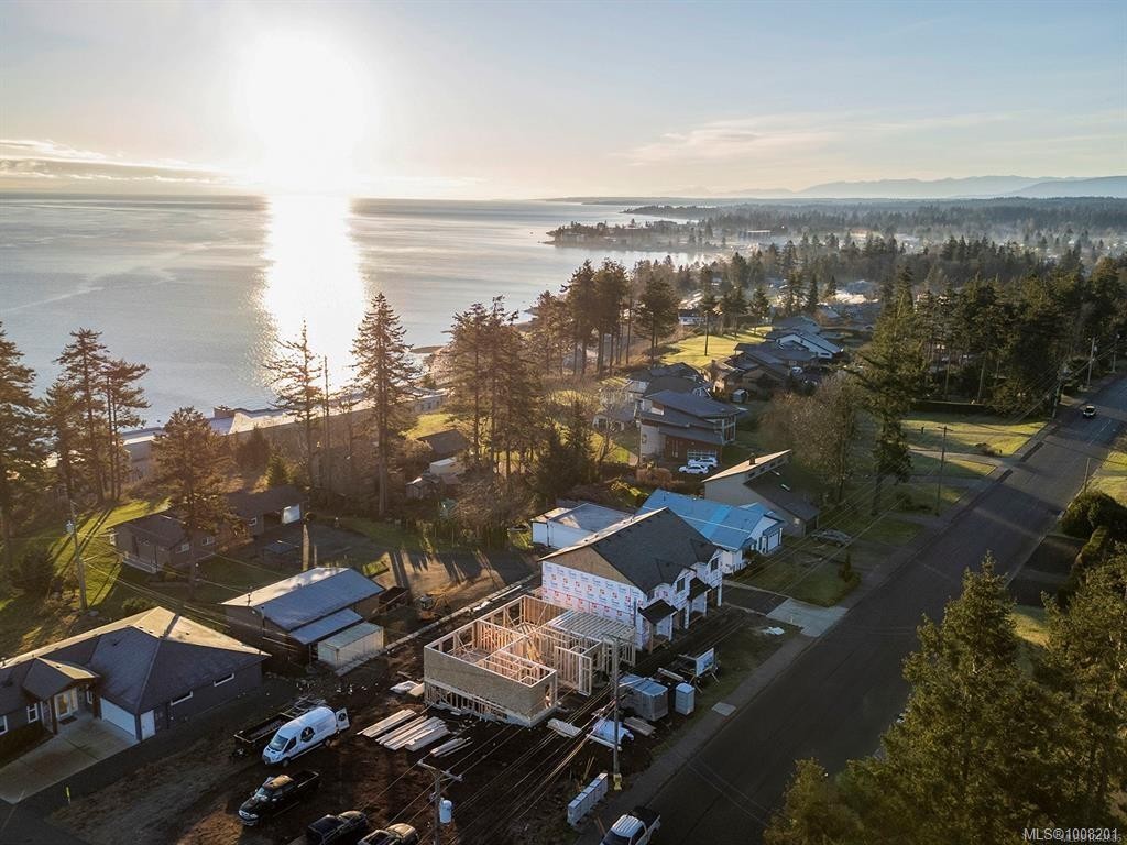 B-1369 Galerno Rd, Campbell River, BC - Outdoor With Body Of Water With View