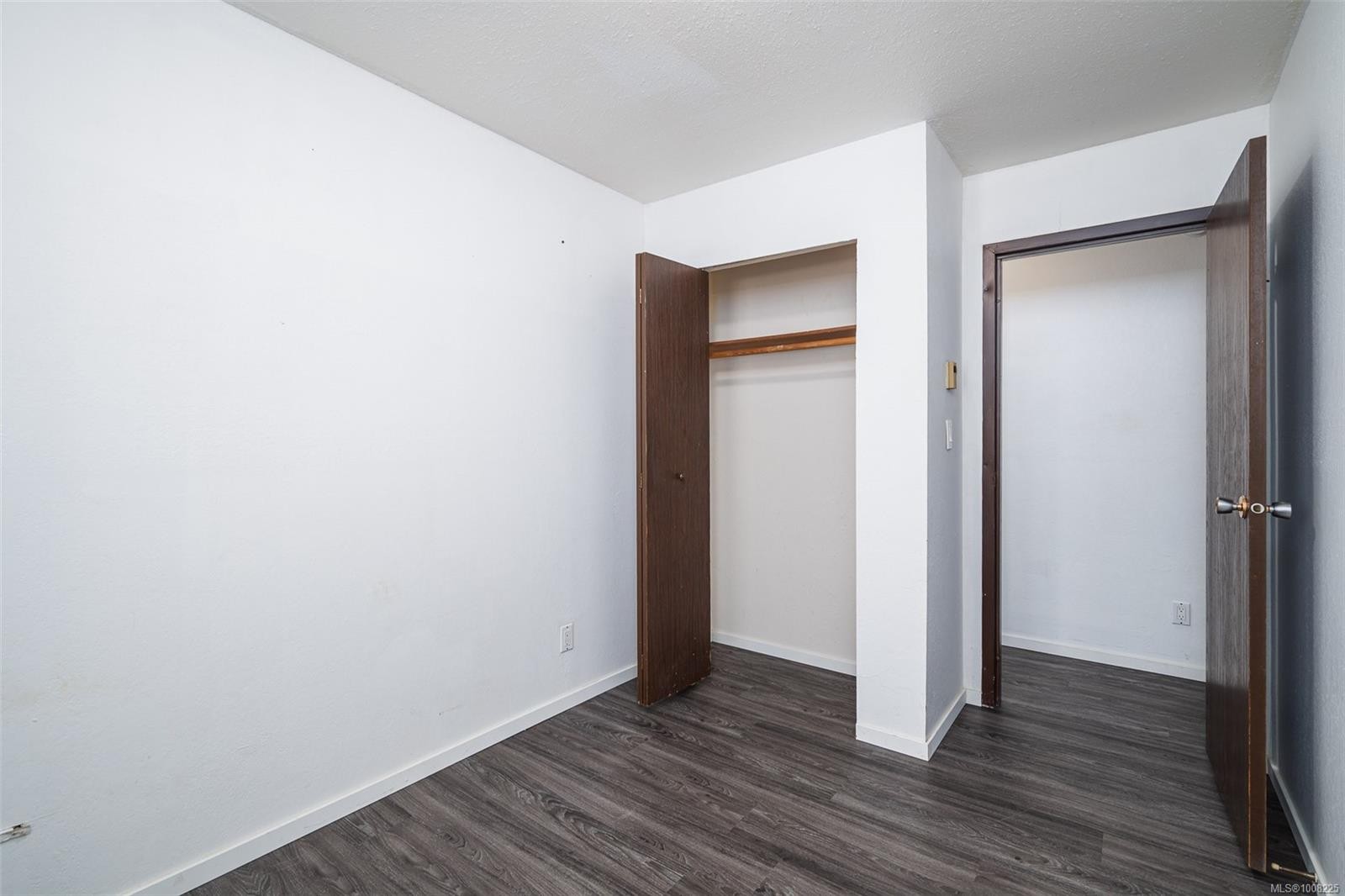 106-611 Macmillan Dr, Sayward, BC - Indoor Photo Showing Other Room