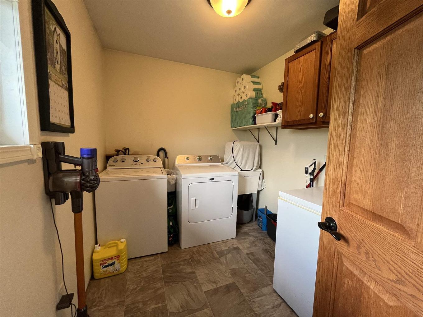 1 King St., Mine Centre, ON