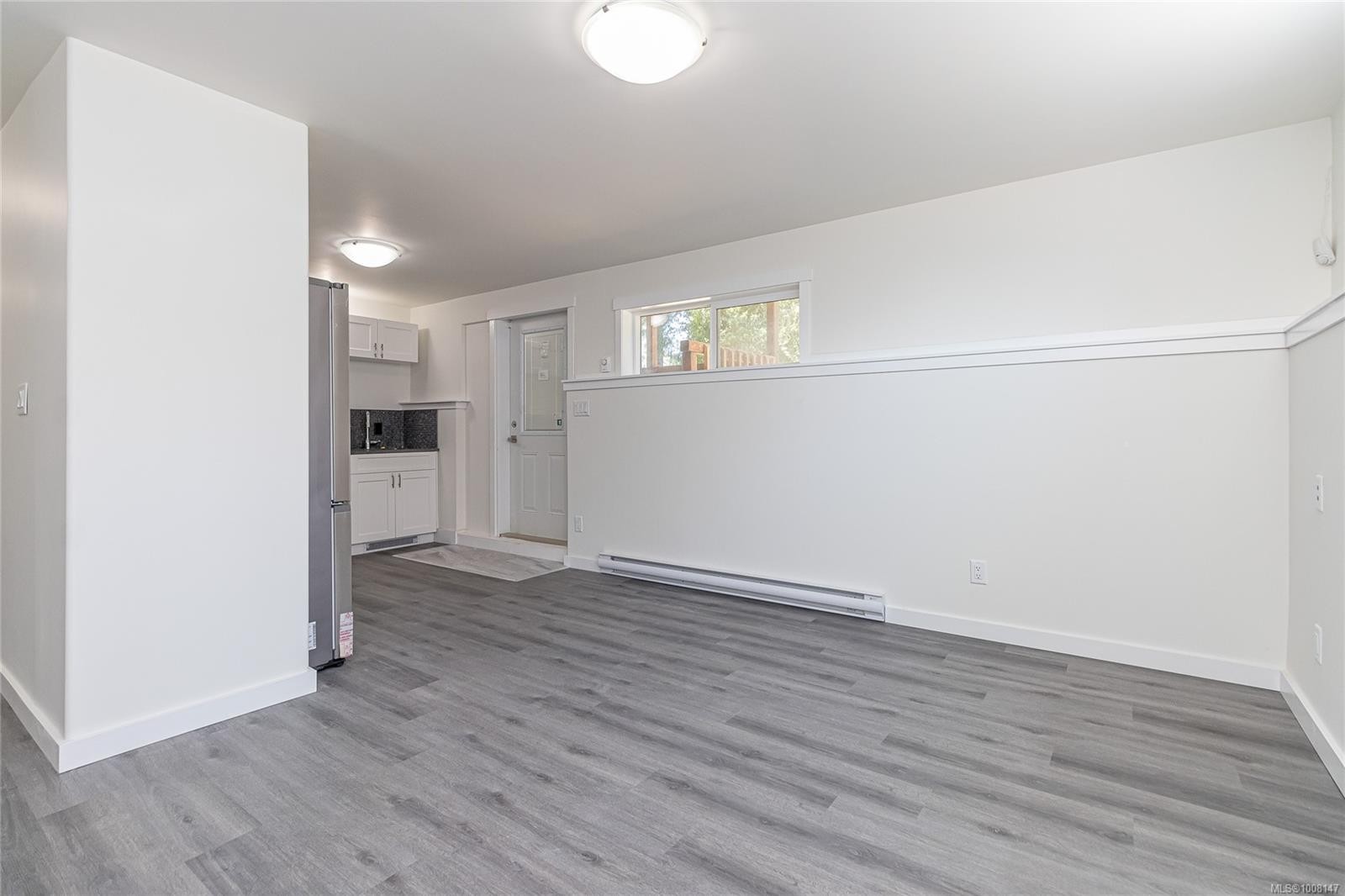 5350 Metral Dr, Nanaimo, BC