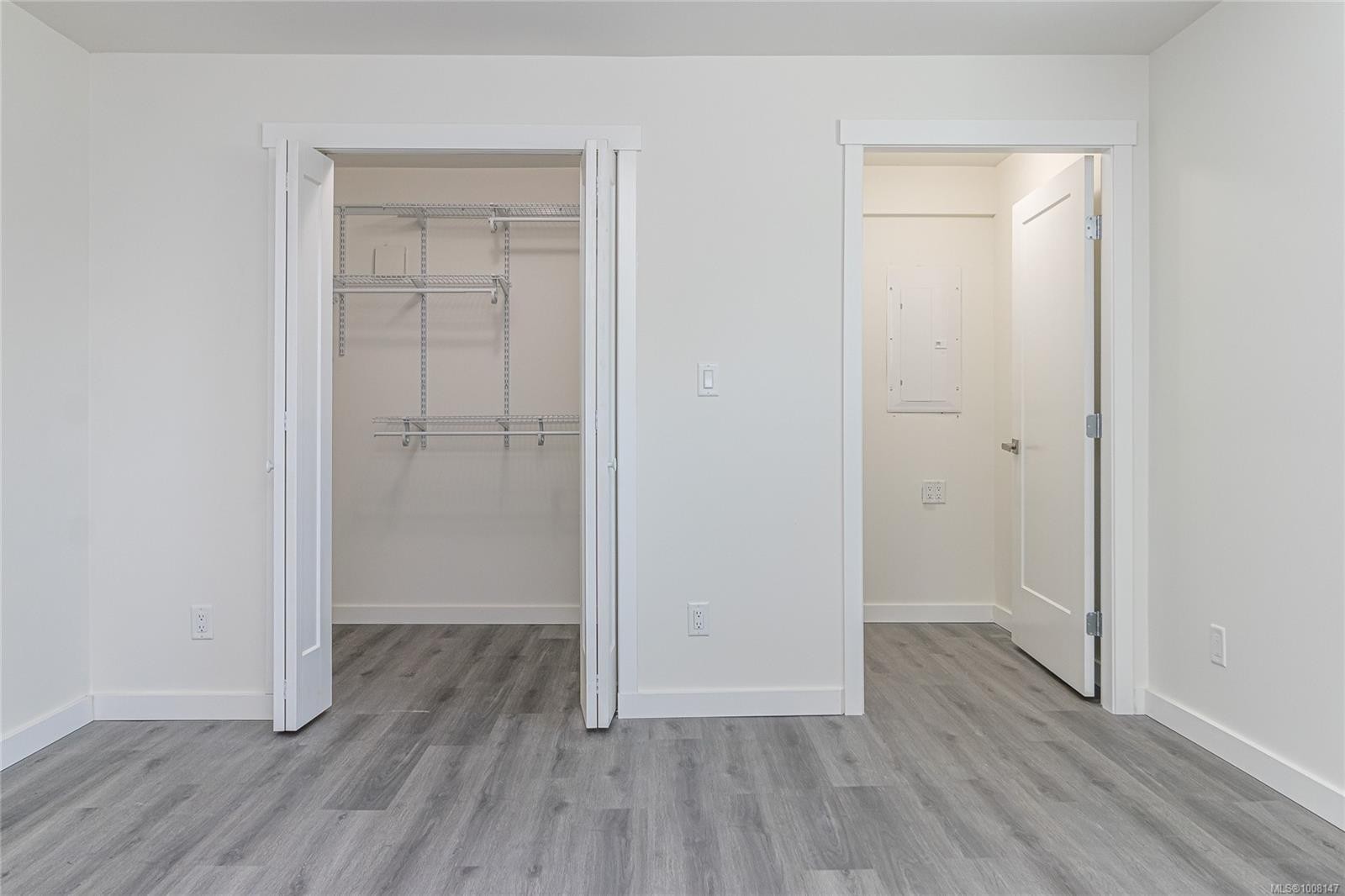 5350 Metral Dr, Nanaimo, BC