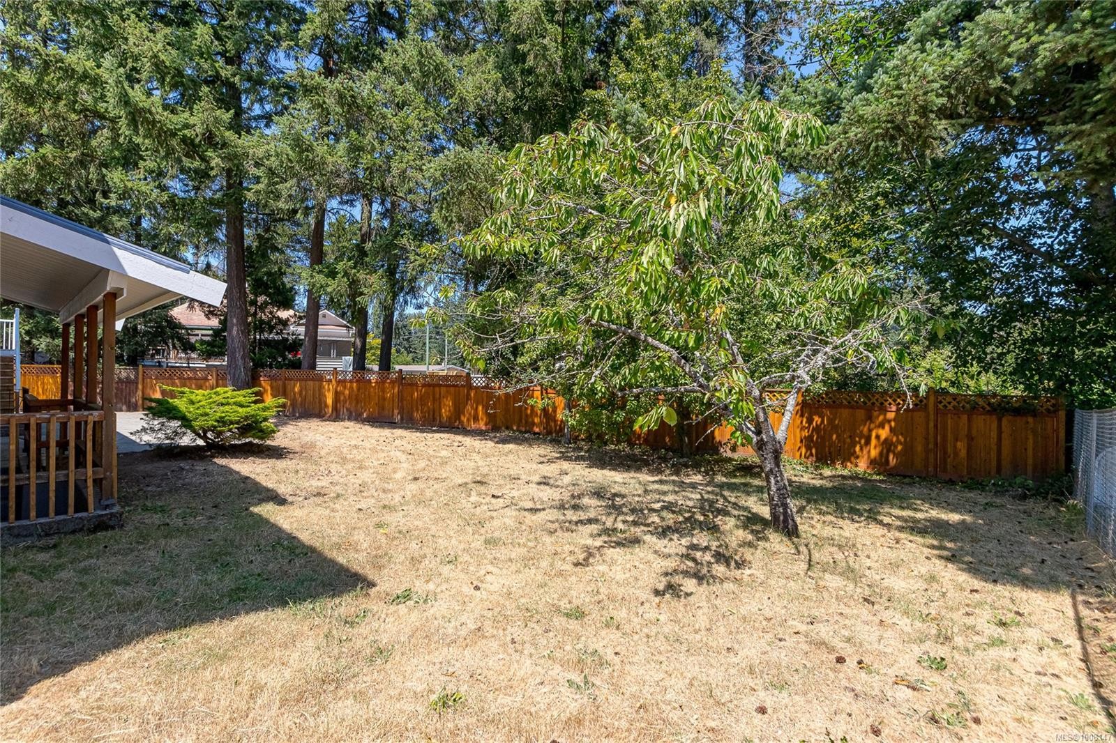 5350 Metral Dr, Nanaimo, BC