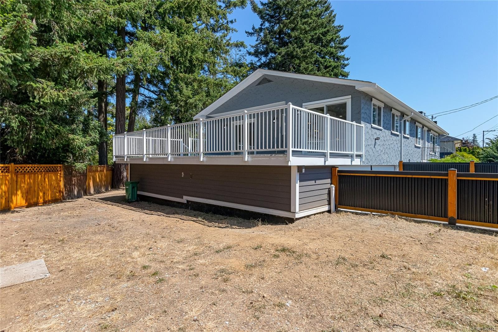 5350 Metral Dr, Nanaimo, BC