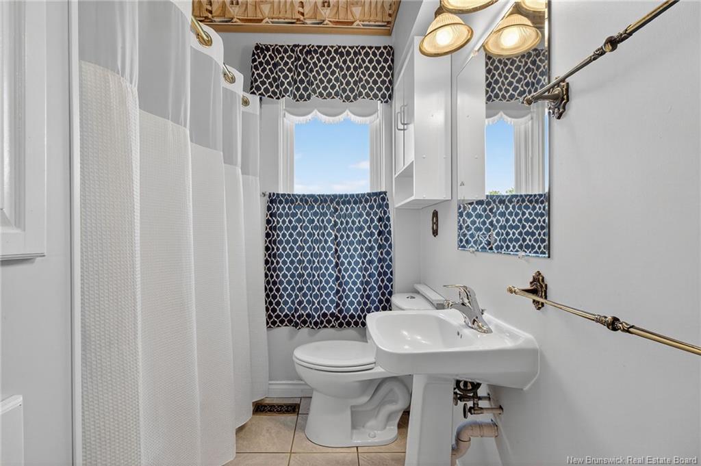 921 Front Mountain Rd, Moncton, NB