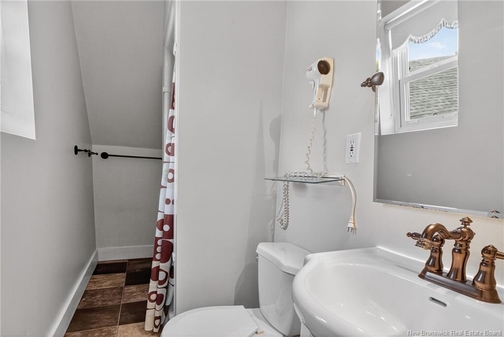 921 Front Mountain Rd, Moncton, NB