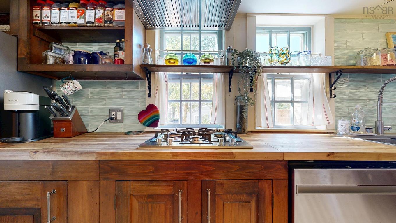 17 George Street, Shelburne, NS