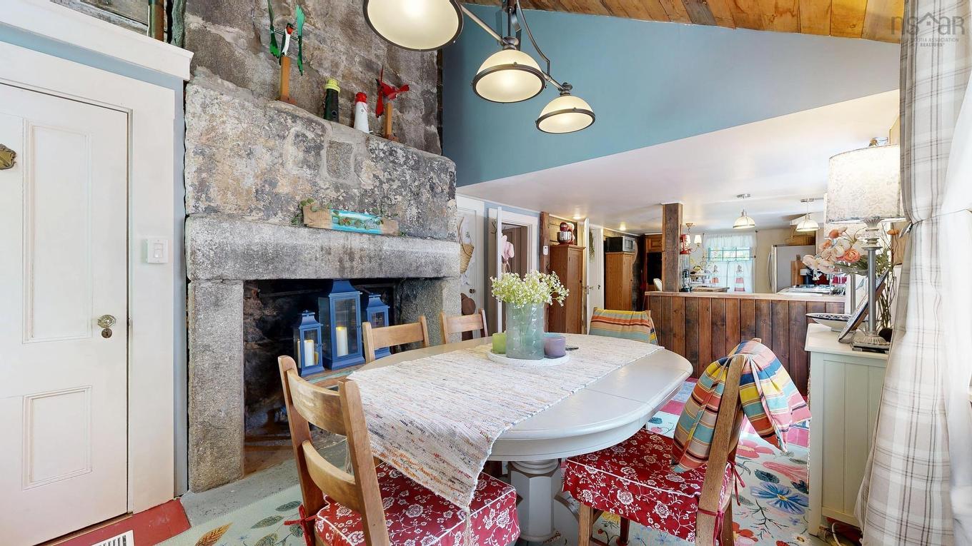 17 George Street, Shelburne, NS