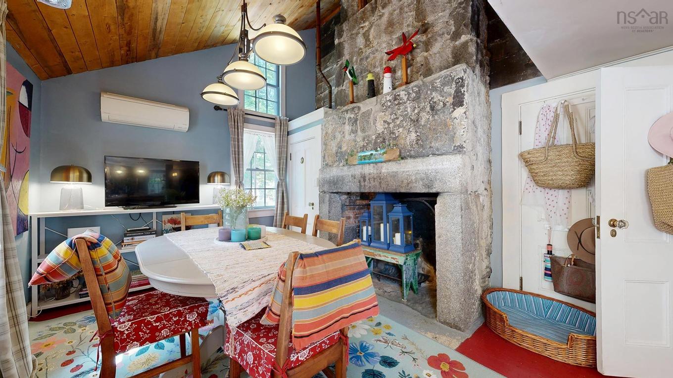 17 George Street, Shelburne, NS