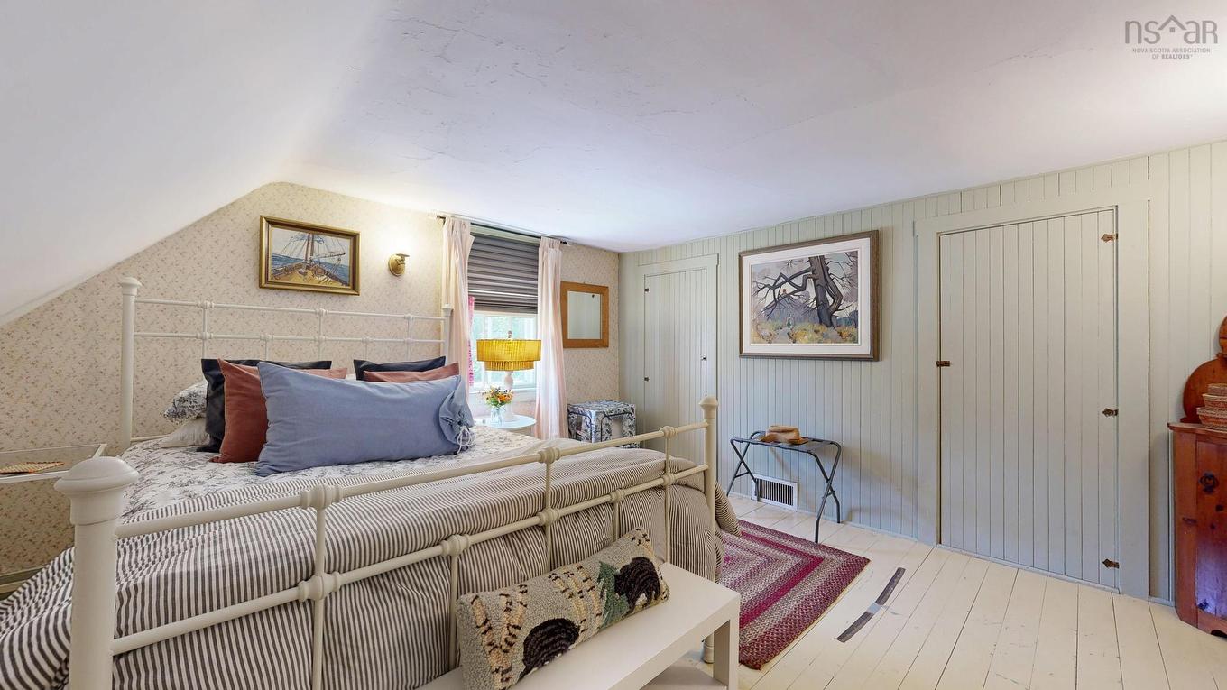 17 George Street, Shelburne, NS