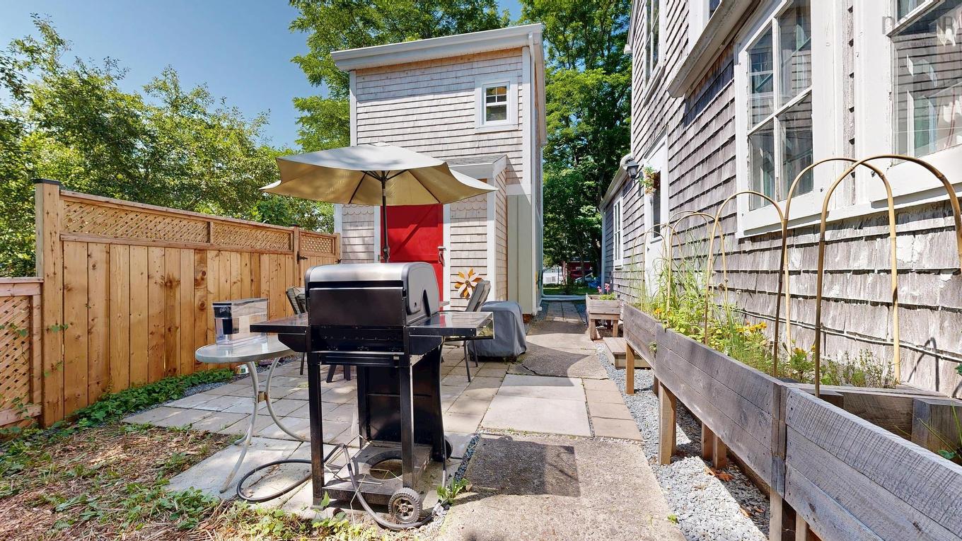 17 George Street, Shelburne, NS