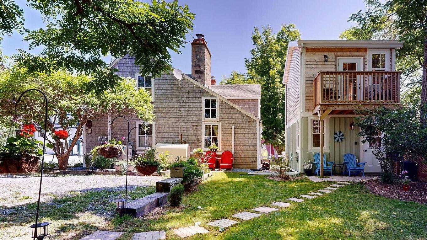 17 George Street, Shelburne, NS