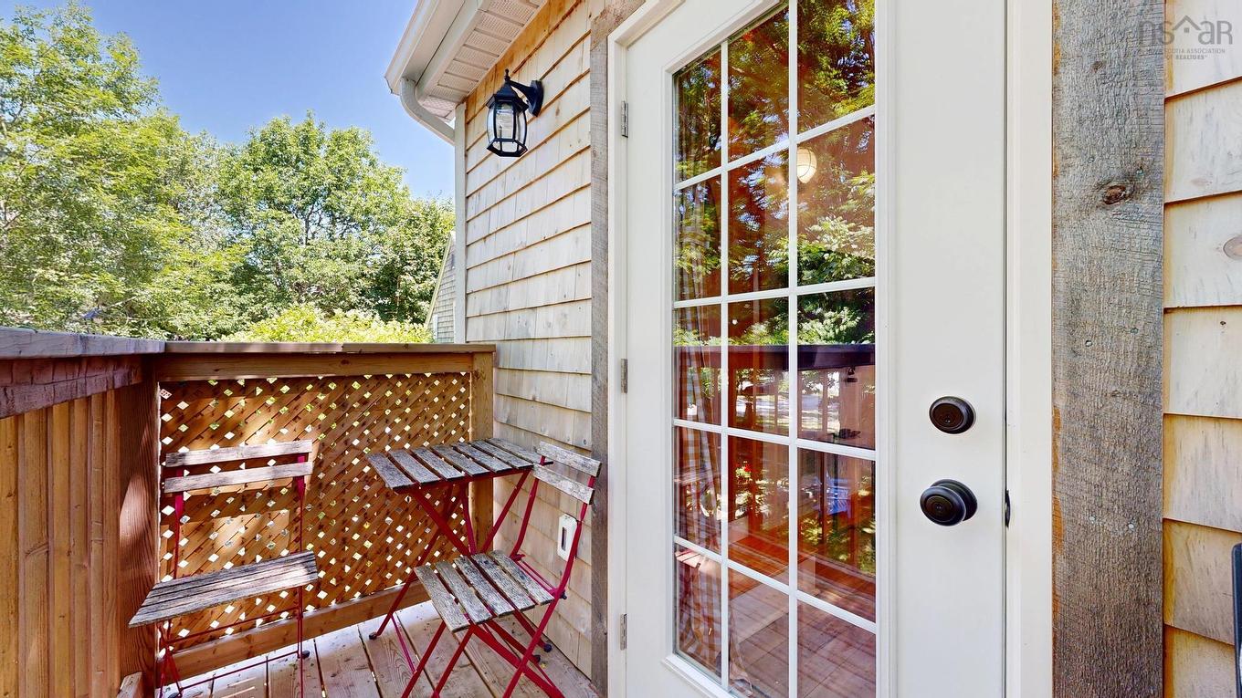 17 George Street, Shelburne, NS