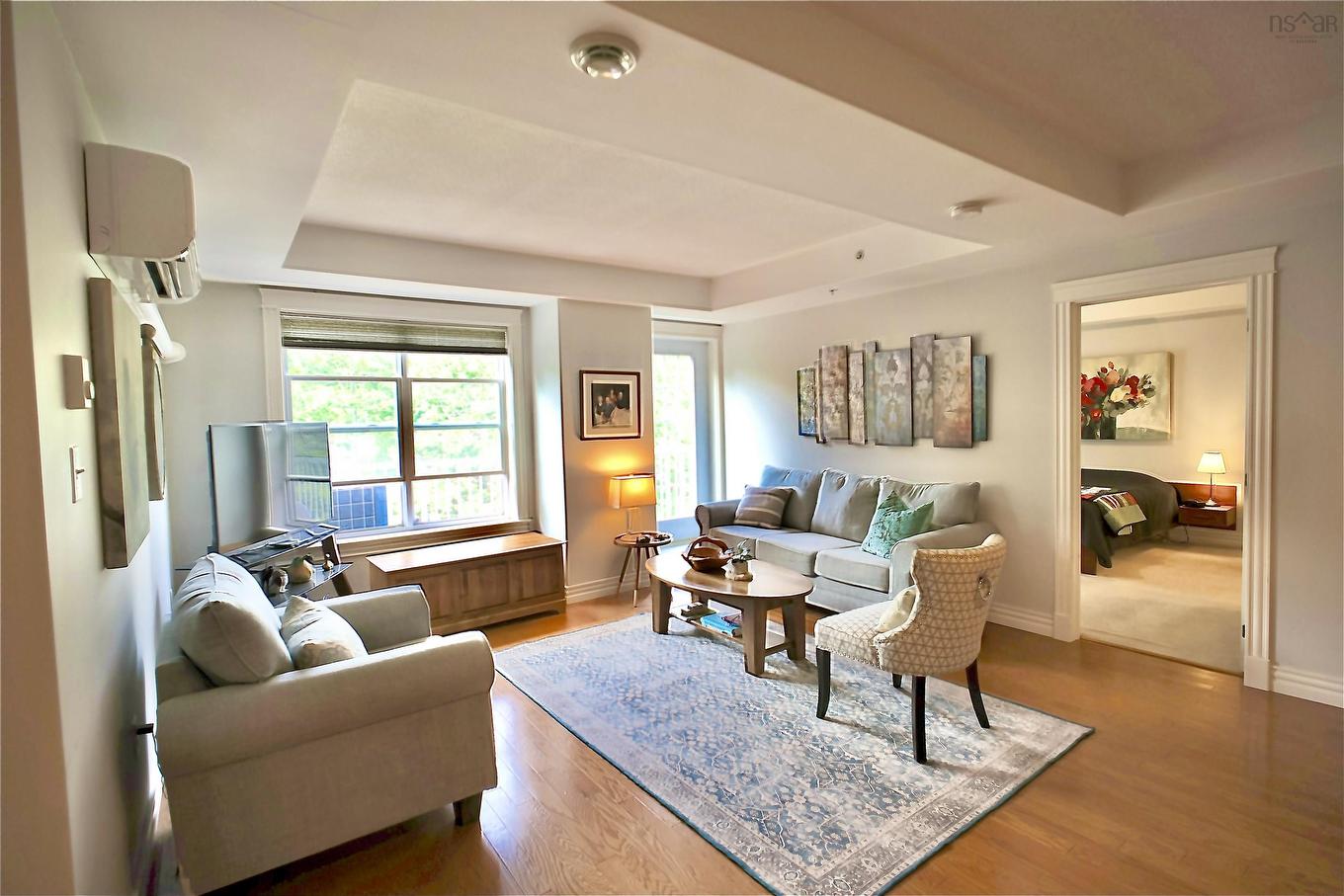 302 476 Main Street, Mahone Bay, NS