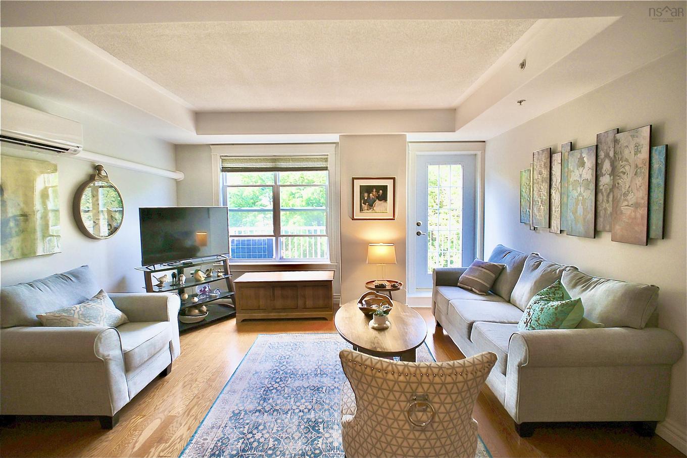 302 476 Main Street, Mahone Bay, NS