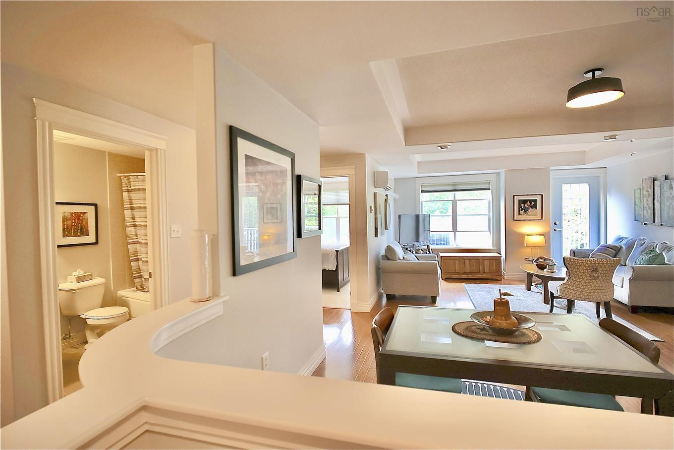 302 476 Main Street, Mahone Bay, NS