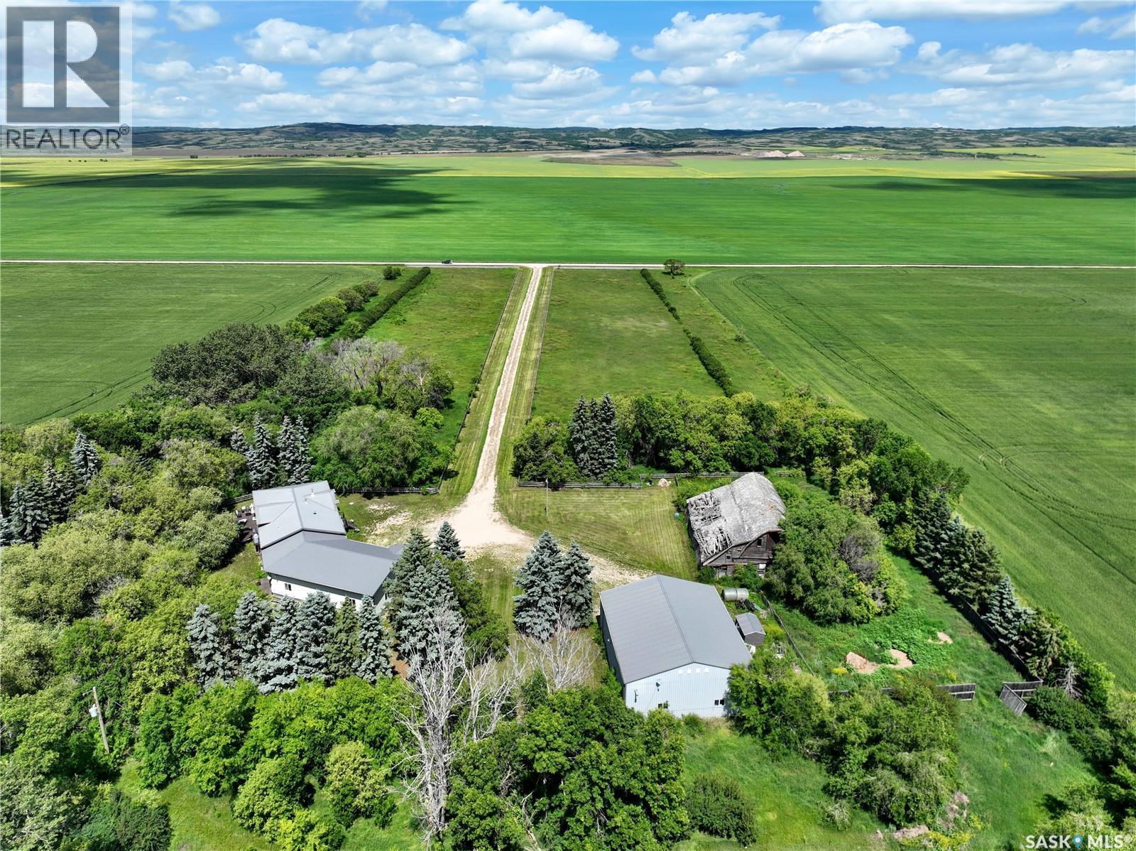 Lazy Dollar Ranch, Brock Rm No. 64, SK - Outdoor With View