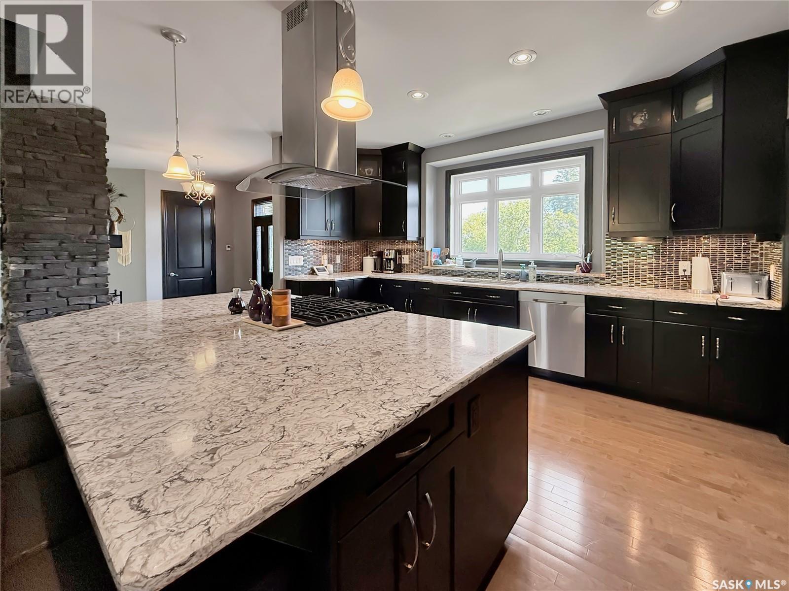 Lazy Dollar Ranch, Brock Rm No. 64, SK - Indoor Photo Showing Kitchen With Upgraded Kitchen