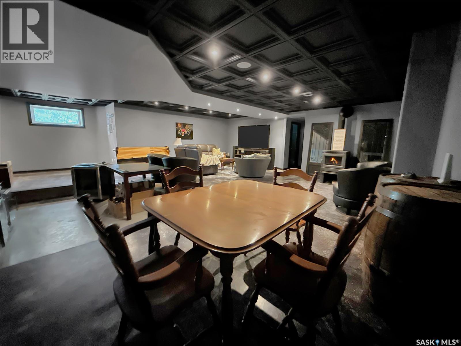 Lazy Dollar Ranch, Brock Rm No. 64, SK - Indoor