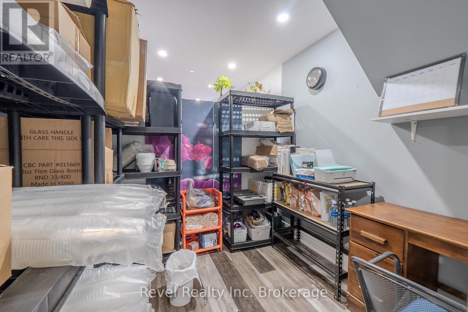 Office - 319 Algonquin Avenue, North Bay (Central), ON