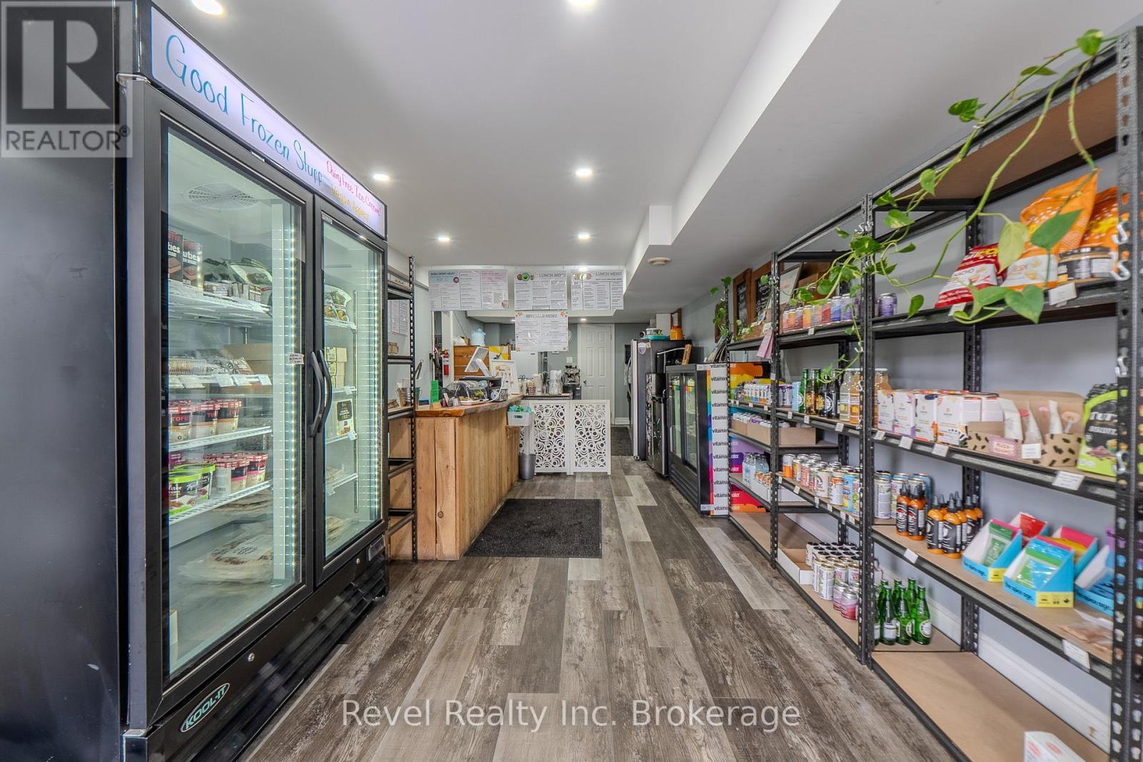 Main Storefront - 319 Algonquin Avenue, North Bay (Central), ON