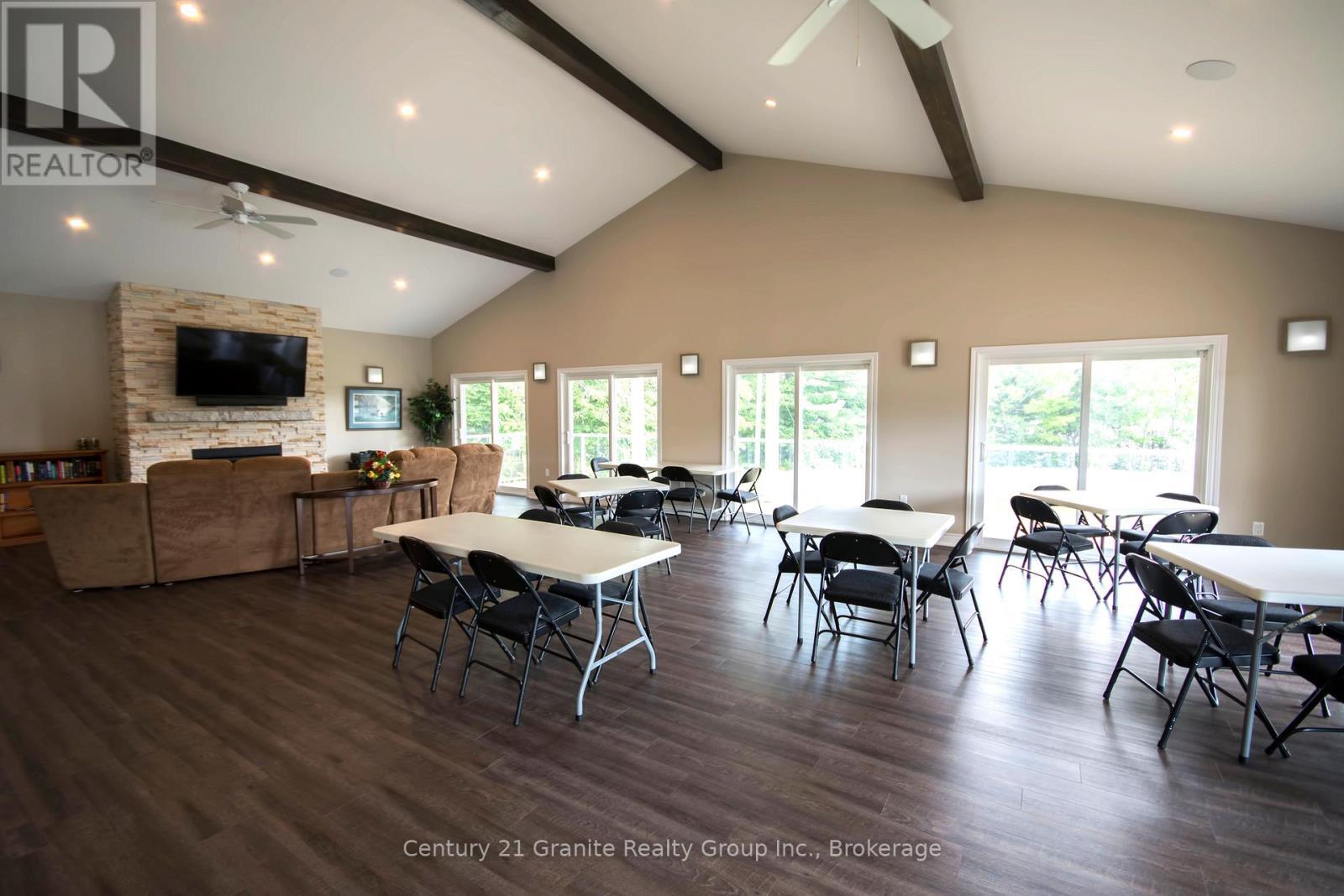44 Webb Circle, Dysart Et Al (Dysart), ON - Indoor With Fireplace