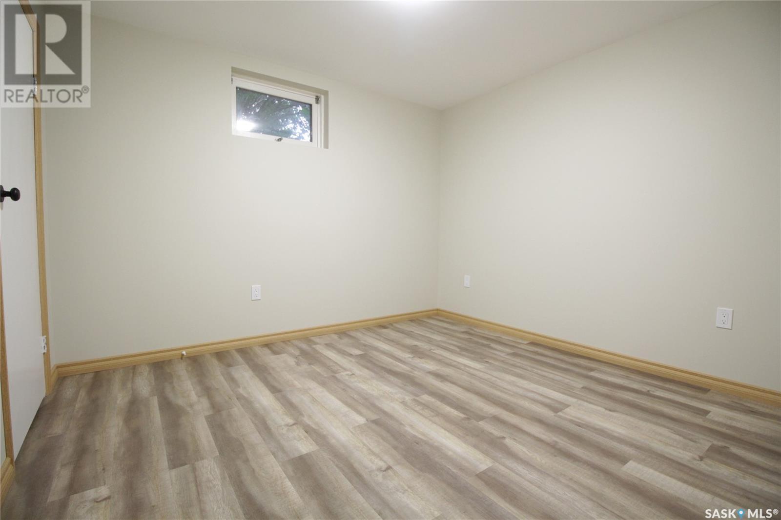 530 3Rd Avenue, Esterhazy, SK - Indoor Photo Showing Other Room