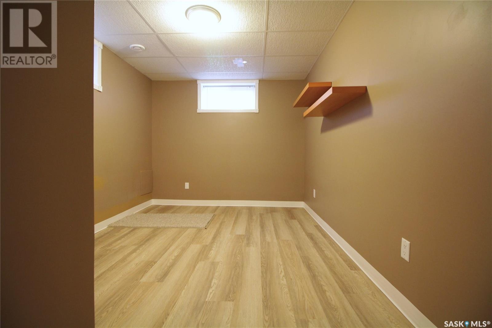 311 Pelly Street, Rocanville, SK - Indoor