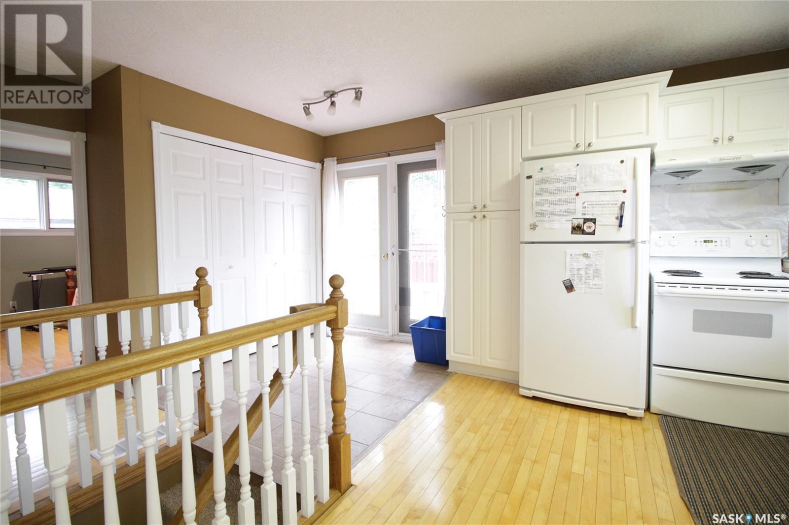 311 Pelly Street, Rocanville, SK - Indoor Photo Showing Kitchen