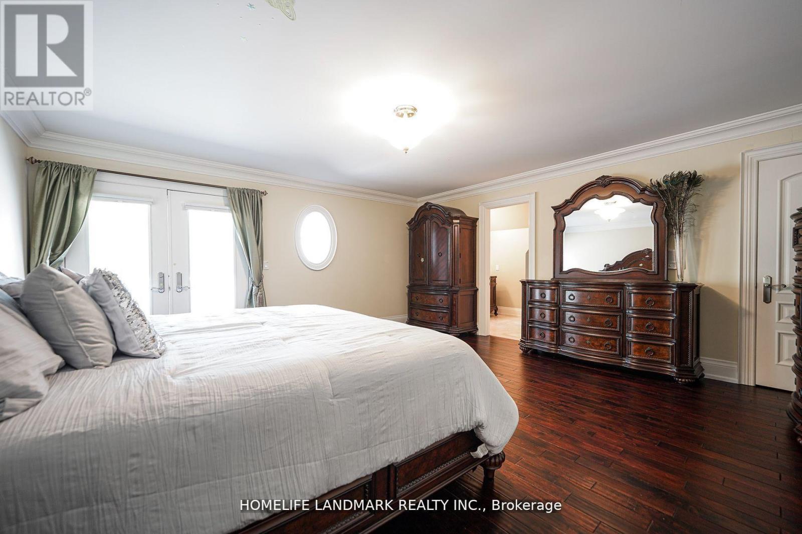 450 Meadow Wood Road, Mississauga, ON - Indoor Photo Showing Bedroom