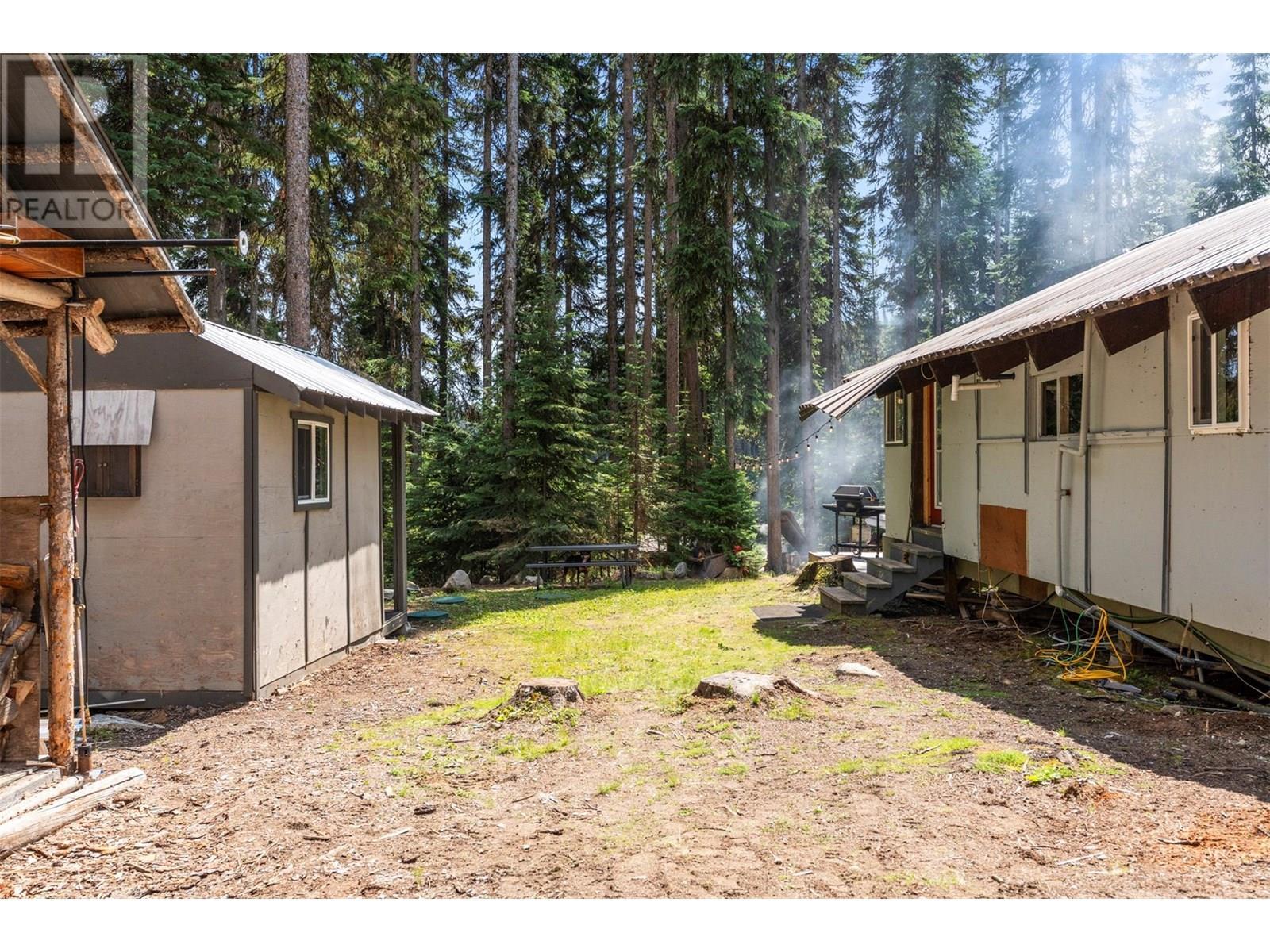 Block E Crooked Lake, Lake Country, BC - Outdoor With Exterior