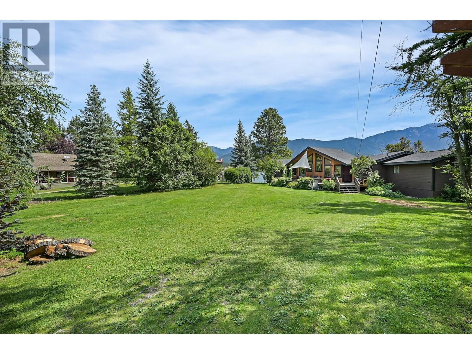 2384 Ruault Road, Invermere, BC - Outdoor