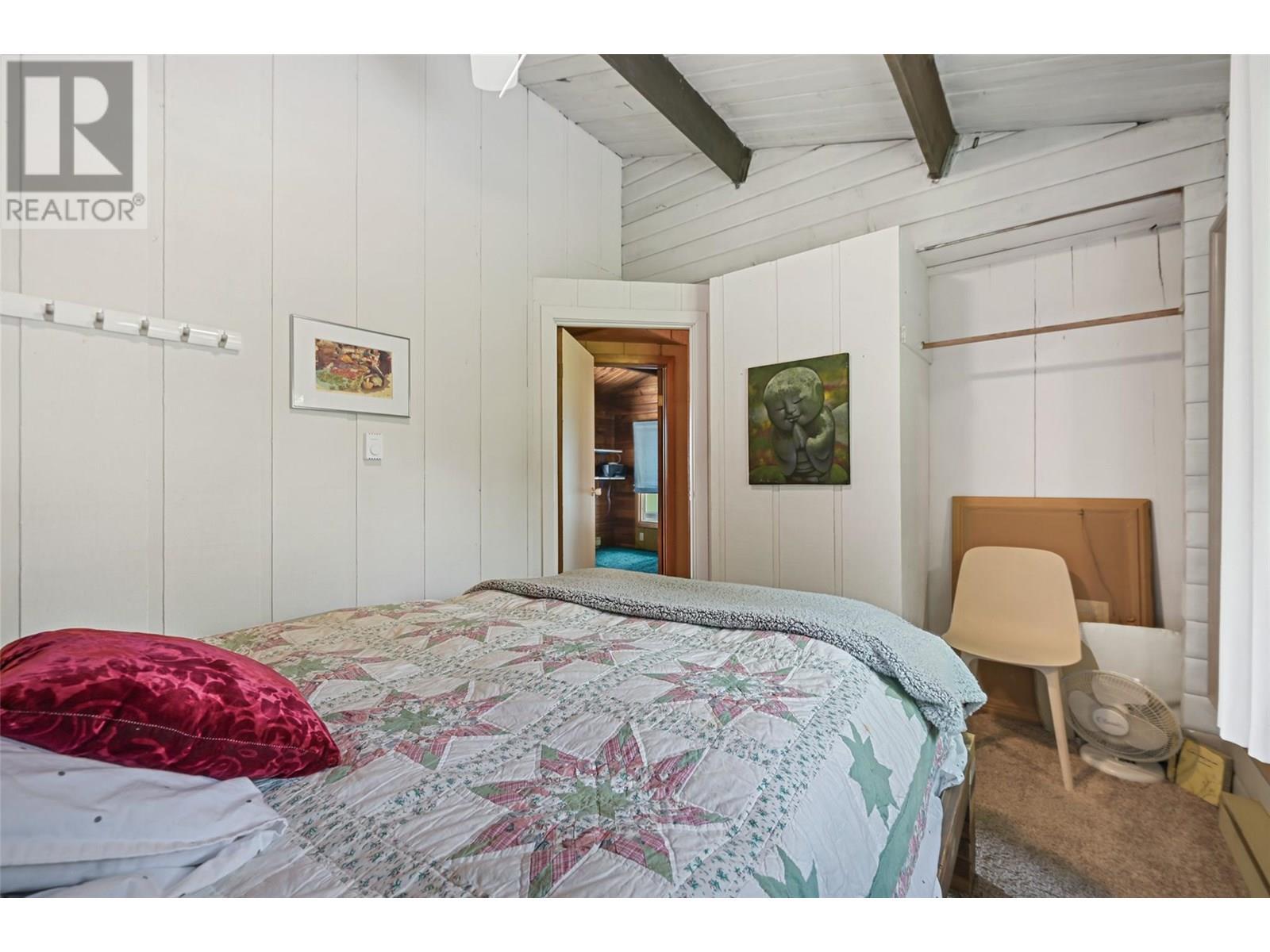 2384 Ruault Road, Invermere, BC - Indoor Photo Showing Bedroom