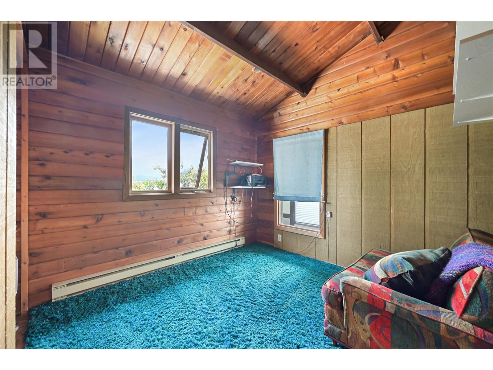 2384 Ruault Road, Invermere, BC - Indoor Photo Showing Other Room