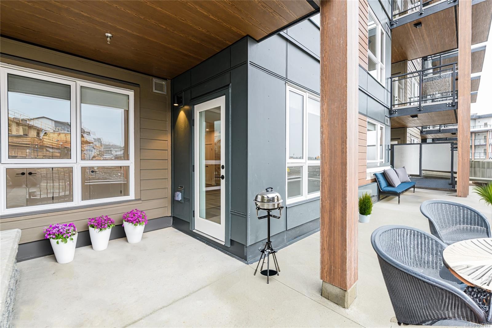 102-3564 A Ryder Hesjedal Way, Colwood, BC - Outdoor With Exterior