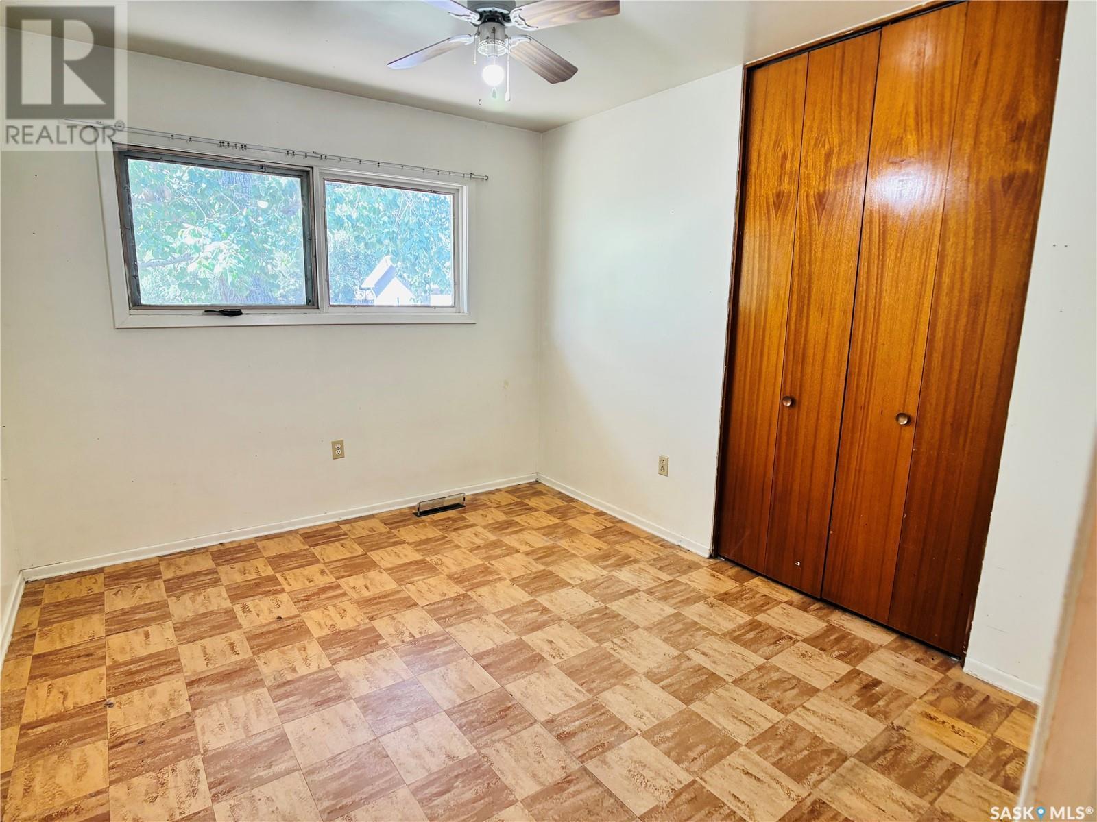 111 Stephens Street, Gainsborough, SK - Indoor Photo Showing Other Room