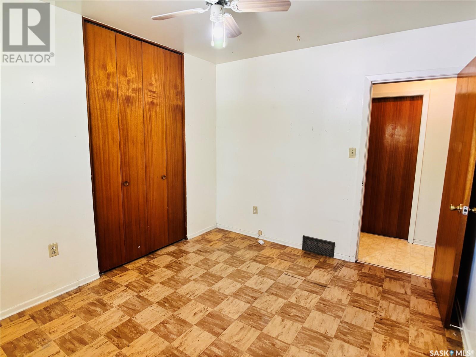 111 Stephens Street, Gainsborough, SK - Indoor Photo Showing Other Room