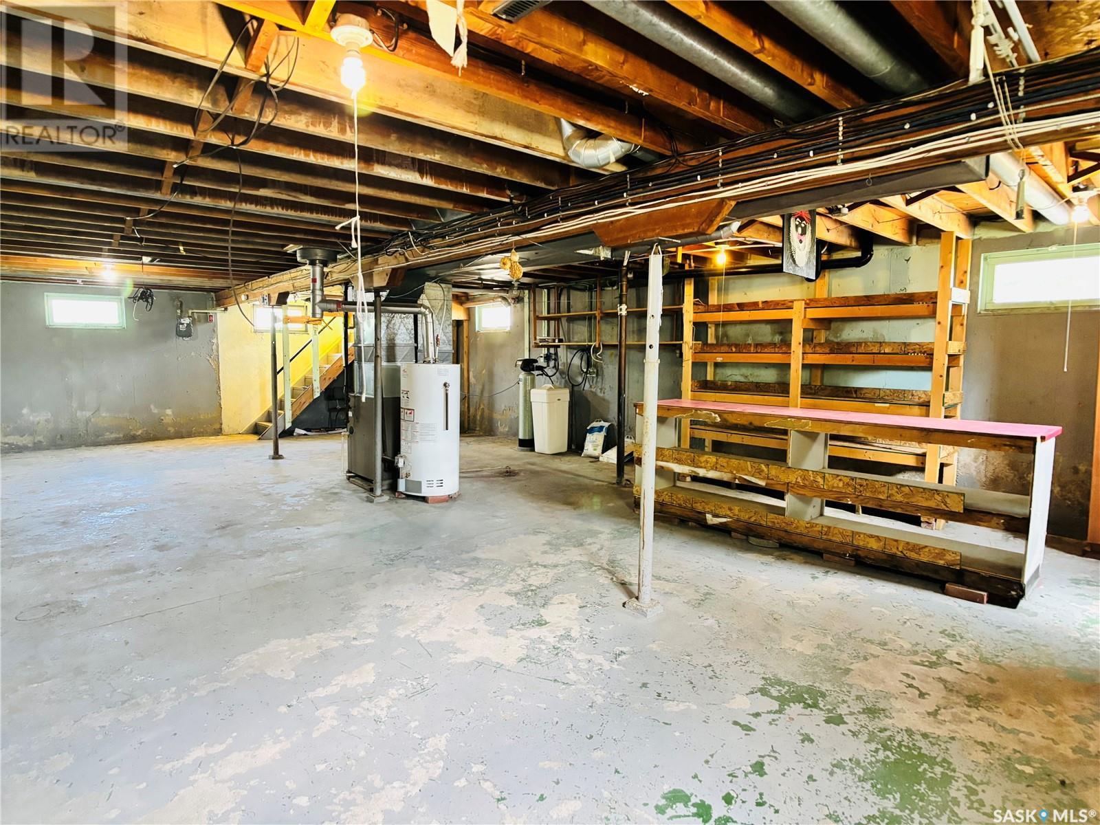 111 Stephens Street, Gainsborough, SK - Indoor Photo Showing Basement